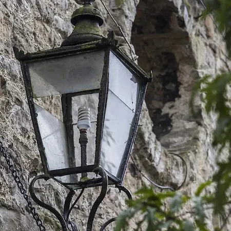 Linton Court Coach House *