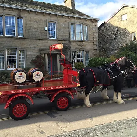 Linton Court Coach House 아파트