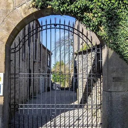 아파트 Linton Court Coach House *