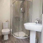 Linton Court Coach House 아파트