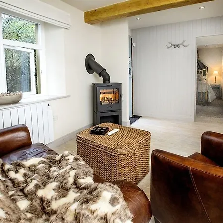 Linton Court Coach House * Settle