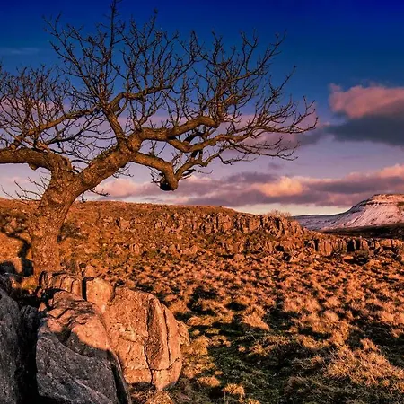 Linton Court Coach House *